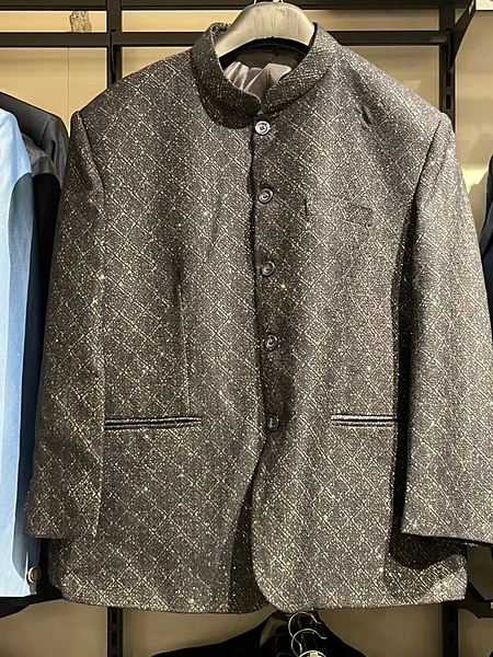 Image of DESIGNER BLAZERS - 3